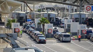 ميناء طنجة المتوسط .. إحباط محاولة تهريب أزيد من طن من مخدر الشيرا