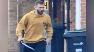 لندن.. توقيف رجل هاجم مدنيين وأفراد شرطة بسيف