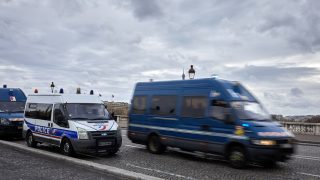 ضبط 70 كلغ من الحشيش في منزل رئيسة بلدية في فرنسا