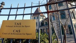 قمصان بركان .. محكمة “الطاس” ترفض الطلب الاستعجالي للاتحاد الجزائري