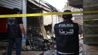 حريق هائل يدمر محلات تجارية في سوق بوجدة