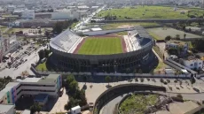 تفويت تدبير ملعب العربي الزاولي لشركة “سونارجيس” بعد مصادقة مجلس الدار البيضاء