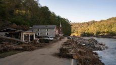 ولاية فلوريدا تشهد أكبر عملية إجلاء في تاريخها بسبب إعصار “ميلتون”