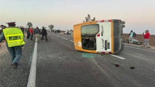 حادث انقلاب حافلة مدرسية يُصيب 23 تلميذًا بضواحي آسفي