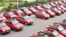 تعليمات صارمة من وزارة الداخلية لتنظيم قطاع سيارات الأجرة