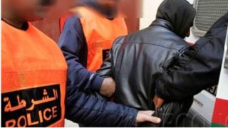 اعتقال شرطي مزور بطنجة متورط في السرقة بالخطف