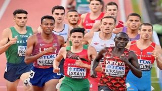 أنس الساعي يحطم الرقم القياسي الوطني في سباق 3000 متر داخل القاعة