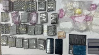 طنجة.. توقيف شخص يشتبه في تورطه في حيازة وترويج المخدرات