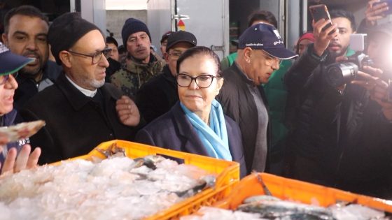 Polémique sur le prix des sardines : Zakia Driouch face à la colère des poissonniers