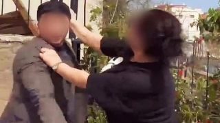 تأجيل محاكمة الشابة المتهمة بصفع قائد مقاطعة في تمارة