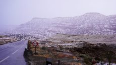 طقس بارد وأمطار متفرقة في أرجاء المملكة اليوم الجمعة