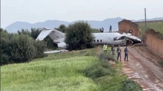 حالة استنفار بعد سقوط طائرة في محيط مطار فاس