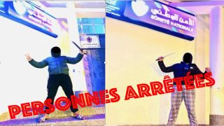 توقيف شابين بأبي الجعد ظهرا في صور يشهران أسلحة بيضاء أمام دائرة شرطة بالدار البيضاء