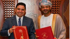 المغرب وسلطنة عمان يؤكدان عزمهما على تطوير تعاونهما في شتى المجالات