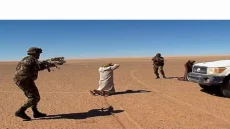 الجيش الجزائري يرتكب جريمة في مخيمات تندوف: مقتل وإصابات وسط الاحتجاجات