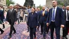 صاحبة السمو الملكي الأميرة للا حسناء تفتتح بباكو المعرض الرقمي