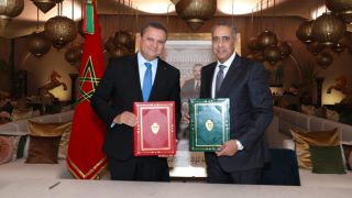 حموشي يوقع اتفاقية مع مجموعة رونو المغرب لفائدة أسرة الأمن الوطني