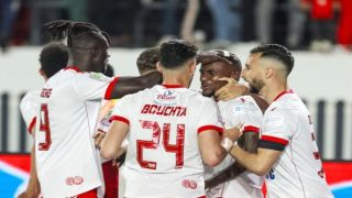 الوداد ينتصر ويشعل الصراع على الوصافة