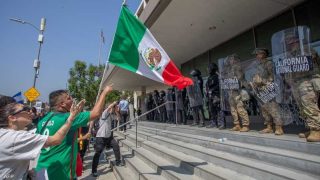 ترامب يأمر بنشر 2000 جندي في لوس أنجلوس للتصدي لاحتجاجات الهجرة