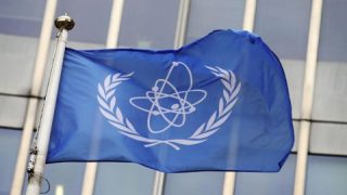 الوكالة الذرية تعقد “اجتماعا طارئا” الاثنين بعد الضربات الأميركية على إيران