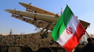 إسرائيل تقتل ستة علماء نوويين في الهجوم على ايران