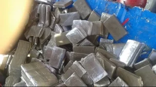 إحباط محاولة تهريب أزيد من 5 أطنان من الحشيش بميناء طنجة المتوسط