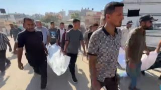 غزة تحت القصف: مجزرة جديدة في مخيم للنازحين وخان يونس تئن تحت الركام