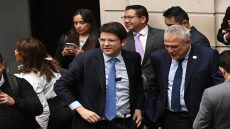 Senator Miguel Uribe Turbay (C) looks on after the Senate voted against the government labor reform referendum promoted by Colombia's President Gustavo Petro in Bogota on May 14, 2025. A Colombian right-wing opposition senator and candidate for next year's presidential election, Miguel Uribe Turbay, 39, was shot and wounded in Bogota on June 7, 2025, various media reported, while the government denounced an "attack." (Photo by Raul ARBOLEDA / AFP) (Photo by RAUL ARBOLEDA/AFP via Getty Images)
