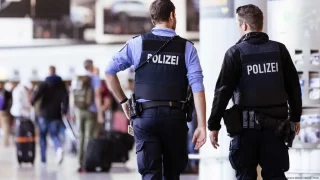 تيكتوكر مغربي في قبضة العدالة: 3 سنوات سجناً بتهمة الاحتيال واستغلال التبرعات