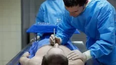 رجل يعود إلى الحياة بعد وفاته بنصف ساعة