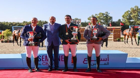 عبد السلام بناني سميرس يفوز بالجائزة الكبرى لصاحب الجلالة الملك محمد السادس في القفز على الحواجز