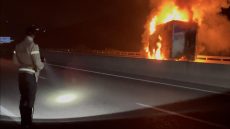 احتراق شاحنة قرب ميناء طنجة المتوسط دون تسجيل خسائر بشرية