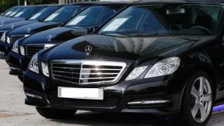 تفكيك شبكة مغربية متخصصة في سرقة السيارات وتهريبها إلى المغرب