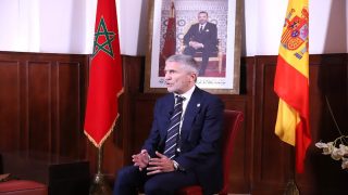 وزير الداخلية الإسباني يشيد بالتعاون “النموذجي” مع المغرب