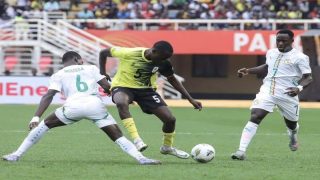 السنغال تهزم أوغندا وتتأهل لمواجهة المغرب في نصف نهائي كأس أمم إفريقيا للمحليين