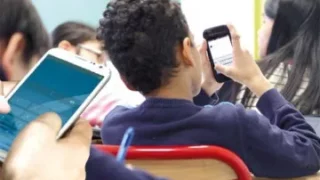 الهاتف المحمول: 58,8 مليون مشترك عند متم يونيو 2025