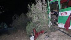 19 مصاباً في حادث انحراف حافلة بأزيلال قادمة من حفل زفاف