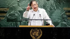 كولومبيا تطرد آخر الدبلوماسيين الإسرائيليين بعد اعتراض سفينة مساعدات لغزة وتطالب بالإفراج عن مواطنتيها