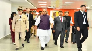 لوديي يستقبل وزير الدفاع بجمهورية الهند