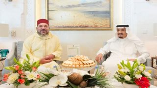 جلالة الملك يهنئ خادم الحرمين الشريفين بمناسبة العيد الوطني لبلاده