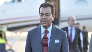 صاحب السمو الملكي الأمير مولاي رشيد يحل بالدوحة لتمثيل جلالة الملك في القمة العربية الإسلامية الطارئة