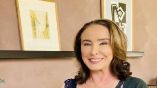 كاتبة فرنسية تنتقد تقرير لوموند وتؤكد أن ما جاءت به مجرد افترءات