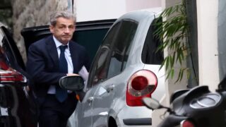 Nicolas Sarkozy derrière les barreaux : une première historique en France