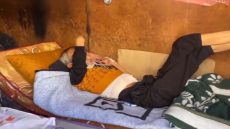 مريض يقطن في سيارة بالشارع بعد رفض استقباله بمستشفى ابن رشد.. دعوات لتدخل وزير الصحة