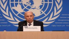 مخيمات تيندوف.. المغرب يستنكر “وضعا إنسانيا شاذا”