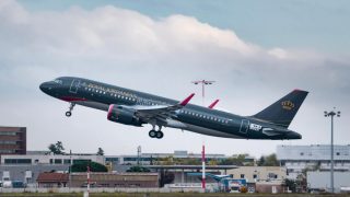 إطلاق خط جوي مباشر بين عمان والدار البيضاء