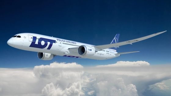 إطلاق خط جوي جديد بين وارسو ومراكش