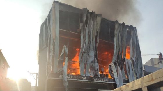 تركيا.. حريق بمعمل للعطور يخلف 6 قتلى