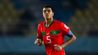 الركراكي يستدعي عبد الحميد أيت بودلال لمبارتي الموزمبيق وأوغندا لتعويض نايف أكرد المصاب