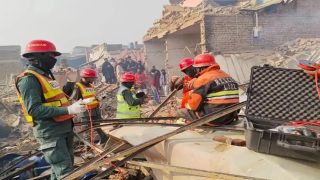 باكستان.. ضحايا ودمار هائل إثر انفجار بمصنع كيميائي